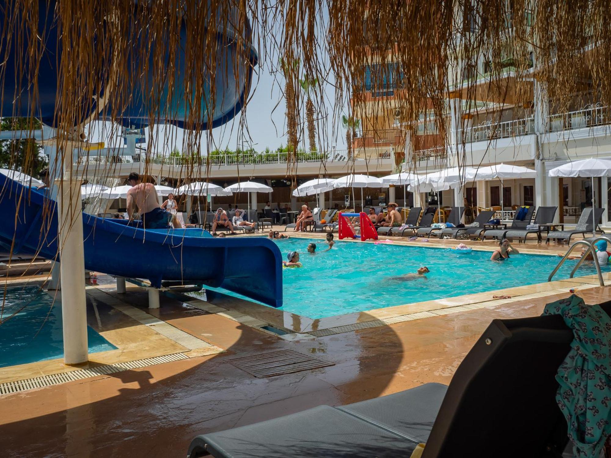 Sun Fire Beach Hotel 알란야 외부 사진