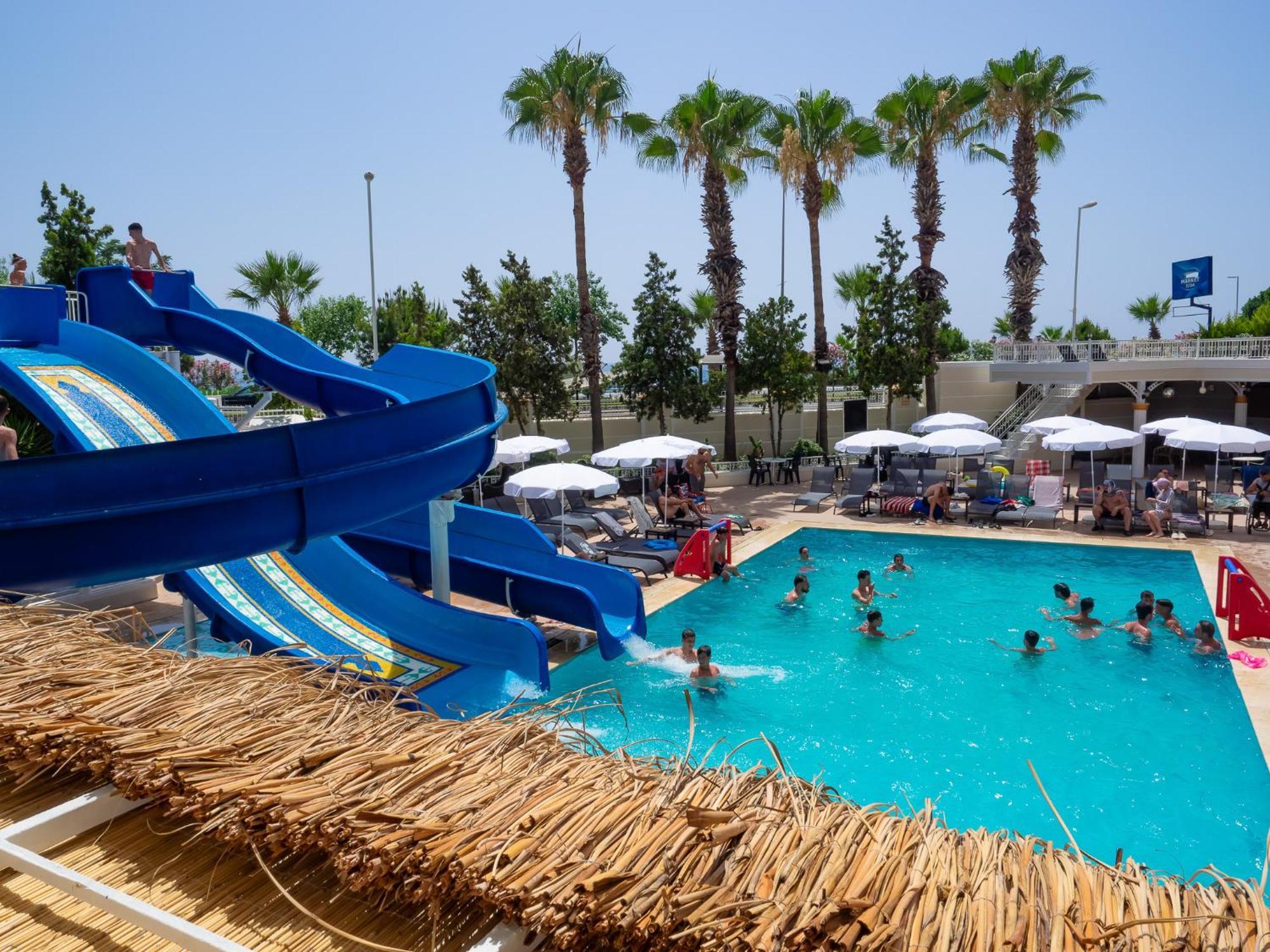 Sun Fire Beach Hotel 알란야 외부 사진